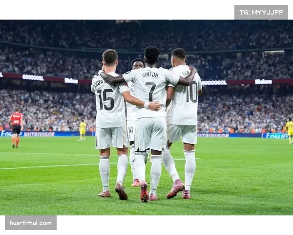 比利亚雷亚尔前锋米考塔泽四场三球一助攻当选二月最佳球员